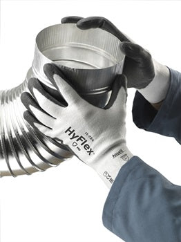 Cut Resistant, High End. For Customers that where cut risk is not very high and flexibility is a must. For Dry applications. Industries: All where cut risk is present.